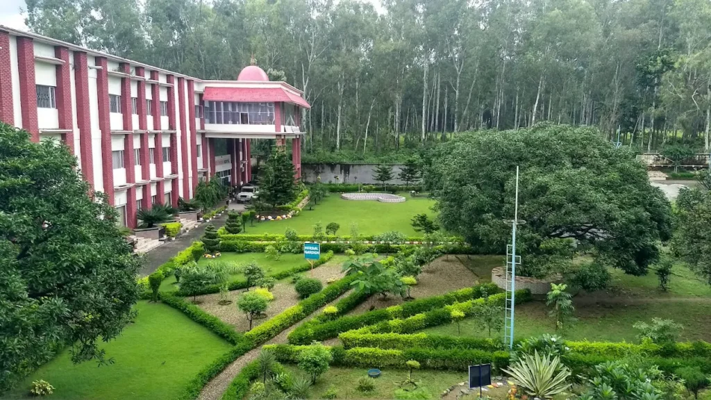 dev bhoomi uttarakhand university campus life 1024x576